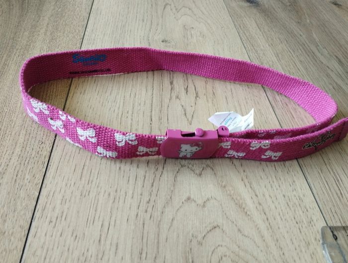 Ceinture Hello Kitty taille ajustable rose et blanche - photo numéro 4
