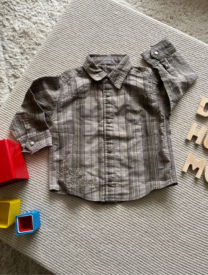Chemise à carreaux taille 18 mois - photo numéro 3