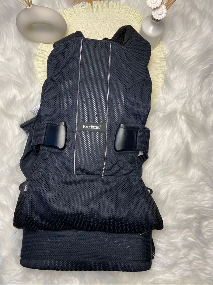 Porte bébé physiologique babybjörn One Air Mesh