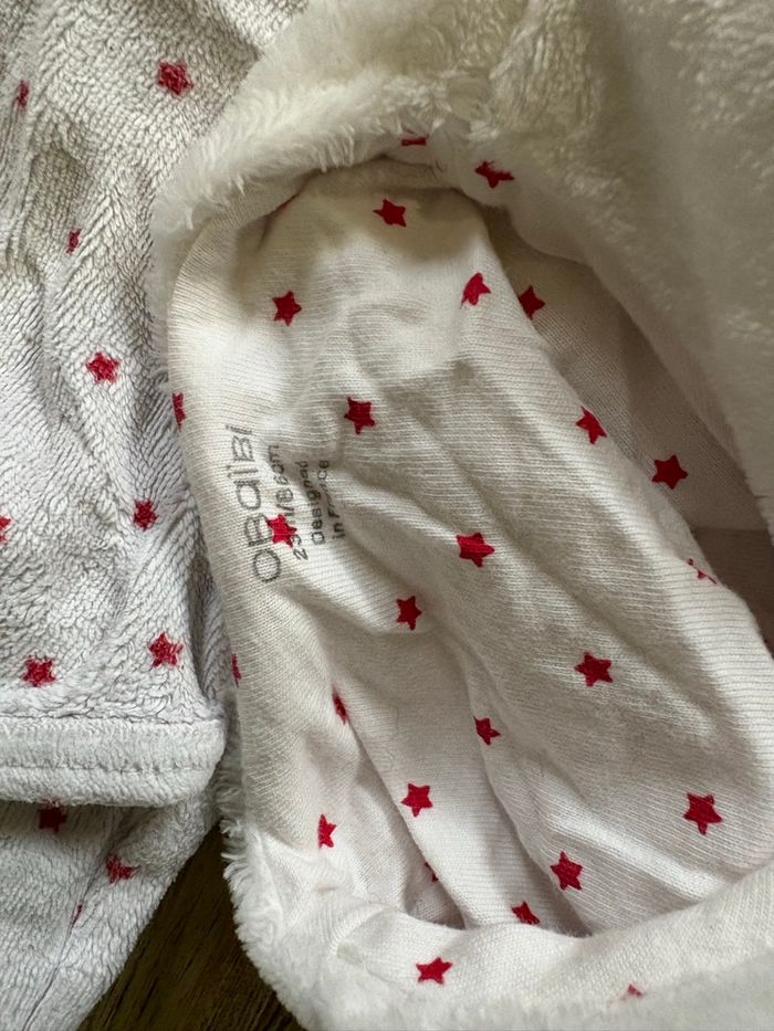 Pyjama obaidi blanc étoiles rouges - photo numéro 3