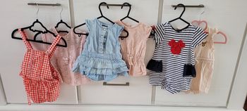 Lot vêtements bébé fille 3 mois.