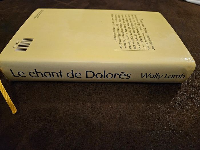 Livre "Le chant de Dolorès" - photo numéro 3