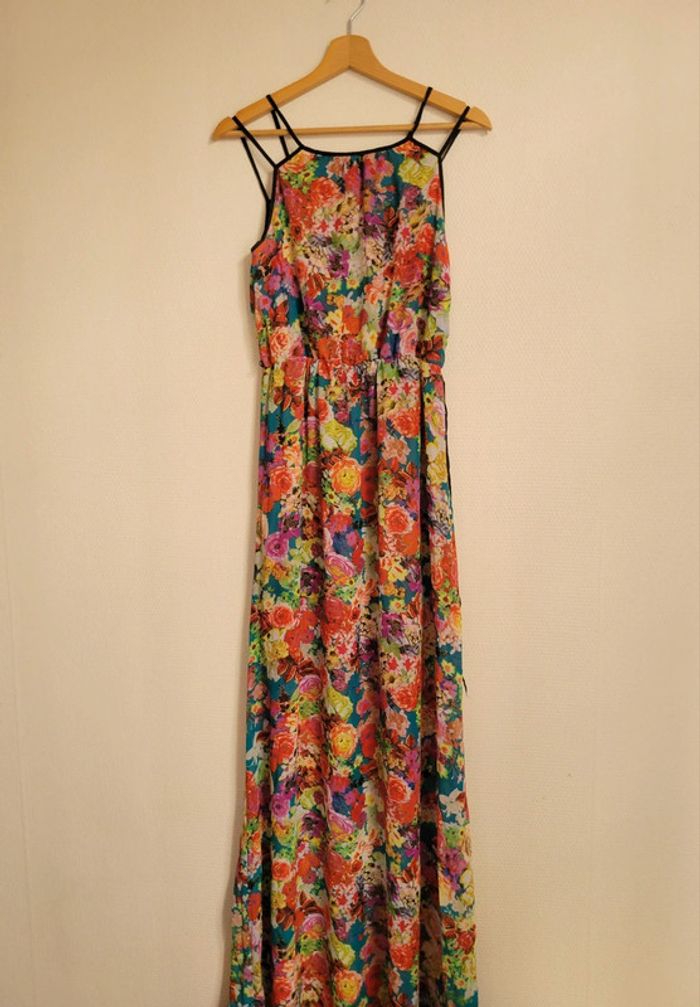 Longue robe d'été fleurie - photo numéro 3