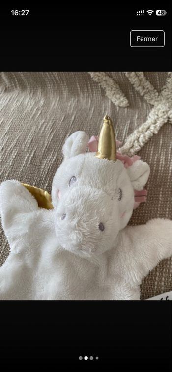 Peluche doudou marionnette Simba toys  licorne blanc rose et doré parfait état