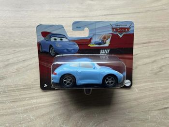 Voiture Pullback Disney Cars Sally 1/43 ème Mattel
Neuf 