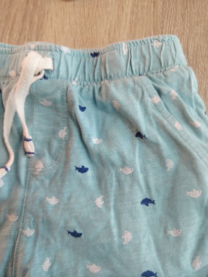 Short bébé garçon 24mois obaibi en très bon état - photo numéro 3