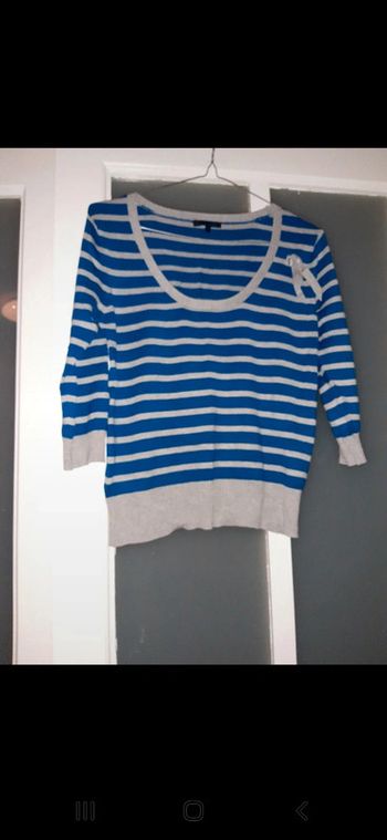Pull rayé bleu gris