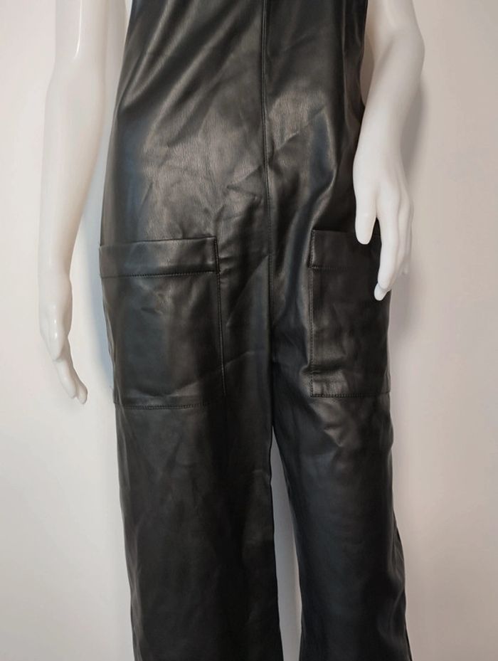 Salopette ou combinaison en similicuir interieur doux Zara taille m - photo numéro 3
