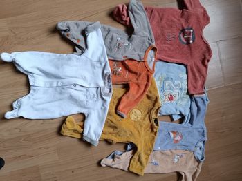 Lot 6 pyjamas 1mois