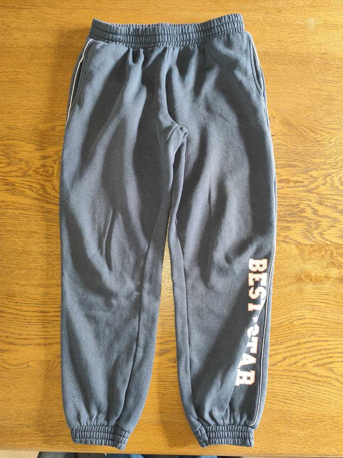 Lot de 3 pantalons fille en 10 ans , bon état - photo numéro 4