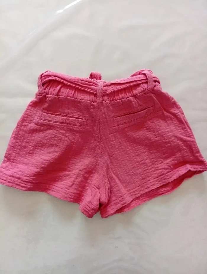 Short fille - photo numéro 2
