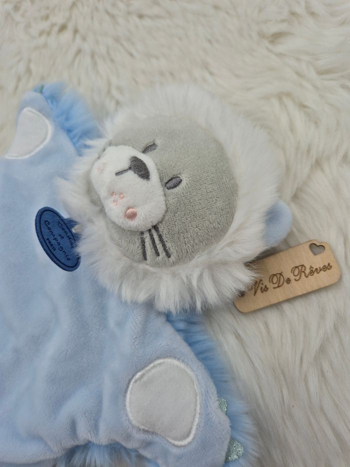 Doudou marionnette lion Artik’Cool DC3328 Doudou et Compagnie - photo numéro 2