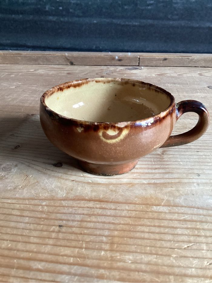 Tasse vernissee