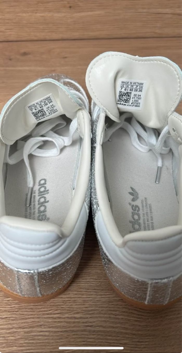 Baskets Adidas Samba argenté 40 - photo numéro 4