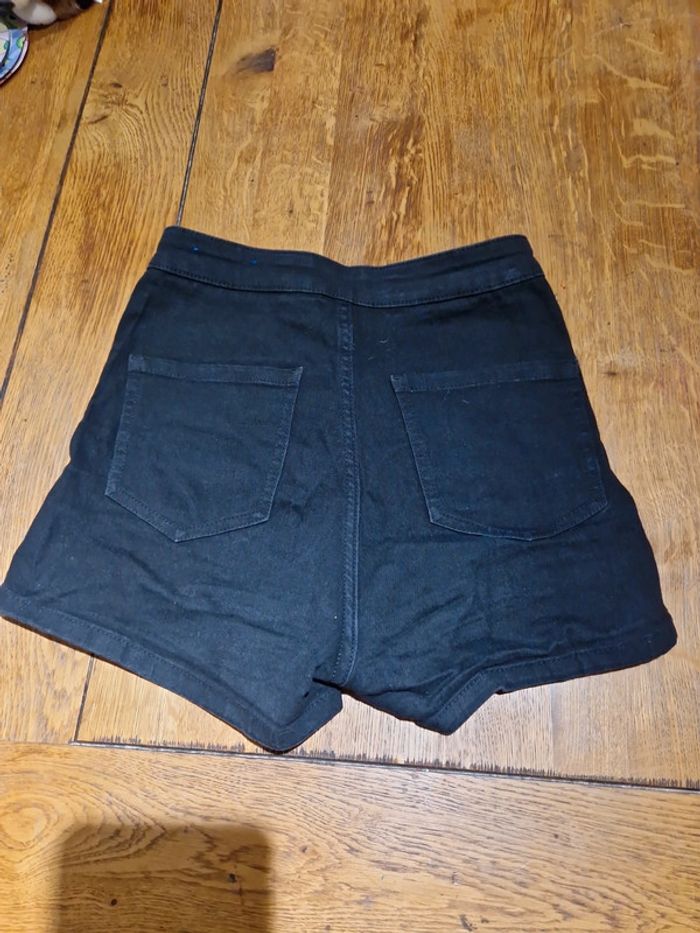 Short - photo numéro 3