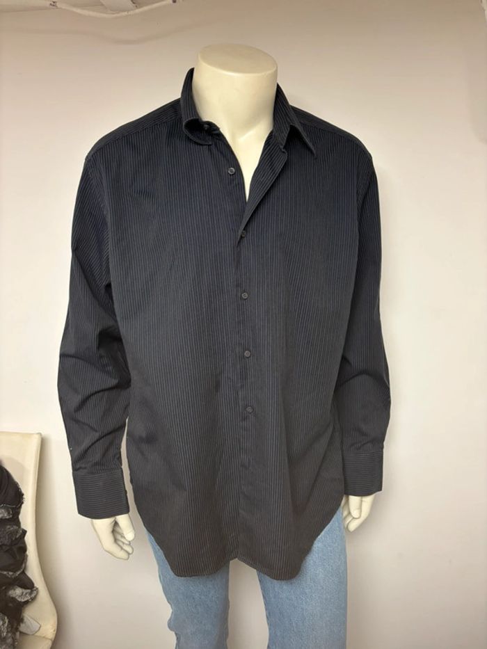 Chemise Balenciaga noire à rayures - Taille 42 - Excellent état - photo numéro 2