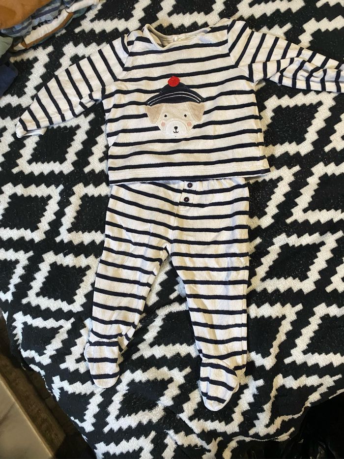 Vêtements bébé 6-9-12-18 mois - photo numéro 3