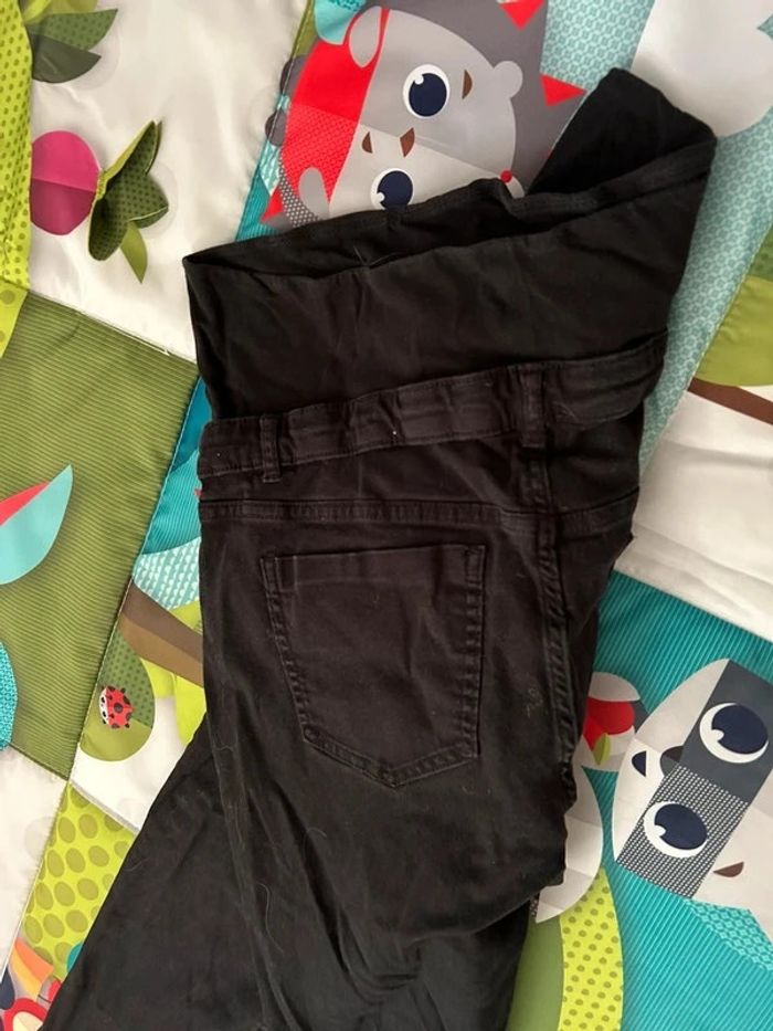 Pantalon grossesse - photo numéro 3