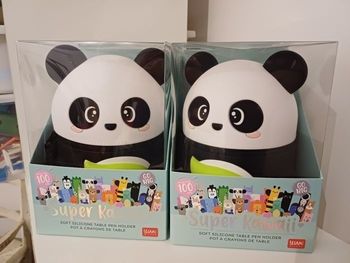 Lot de 2 pots à stylos Legami XXL Super Kawaii Panda (neufs)