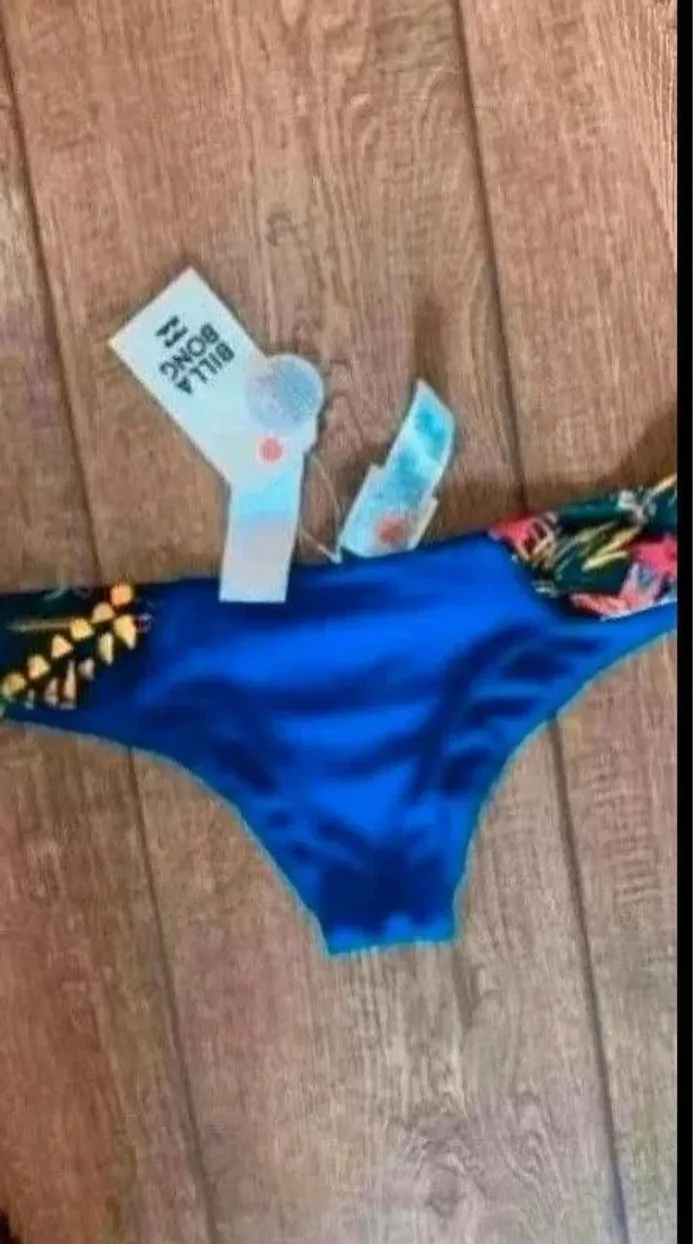 🌊 Bas de bikini Billabong Taille S (36 / 8) Neuf avec étiquette - photo numéro 2