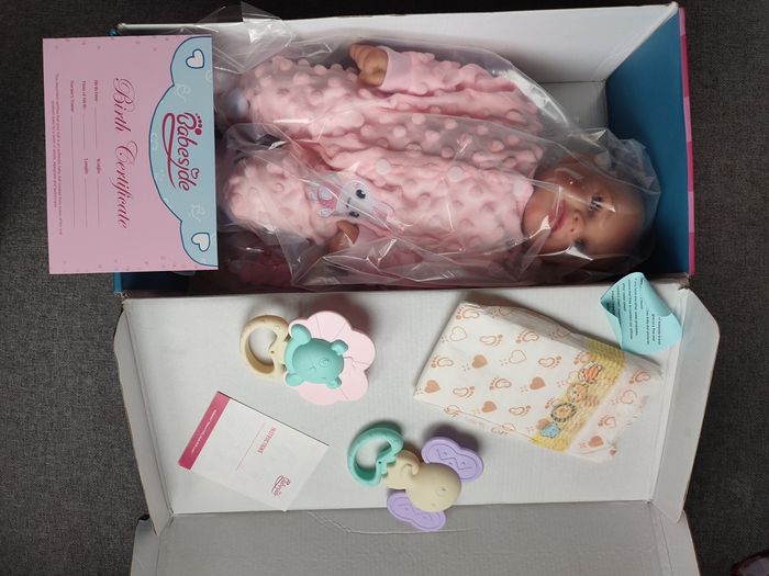 Poupon reborn fille - photo numéro 3