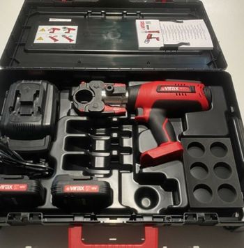 Sertisseuse Virax Viper M21+ avec Inserts en excellent état