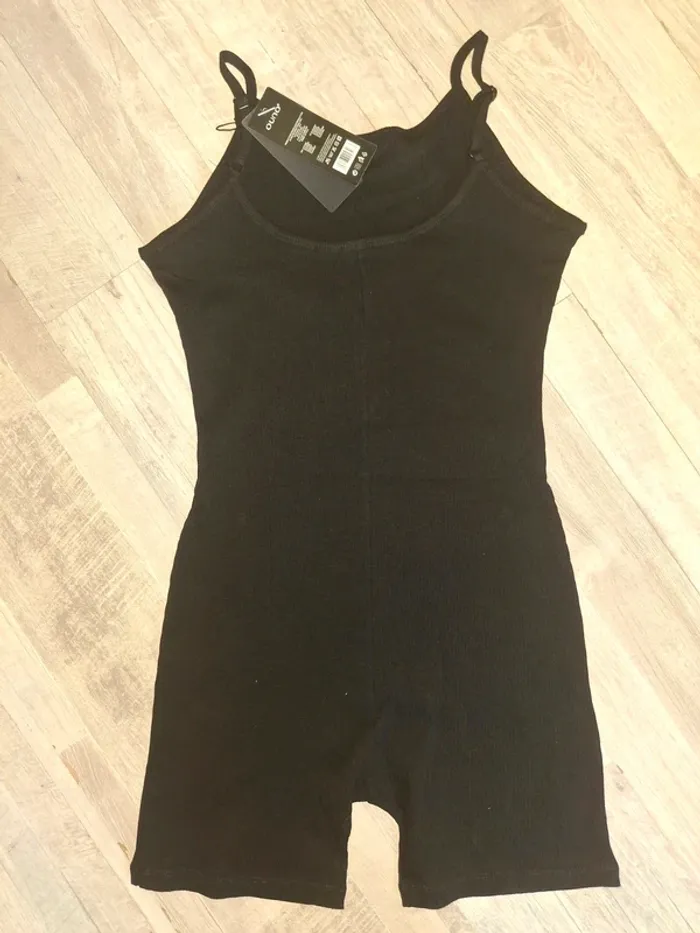 Combinaison short en coron
