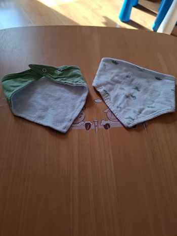 Lot de bavoirs bandana