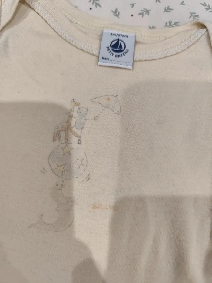 Bodies manches courtes petit bateau  6 mois - photo numéro 3