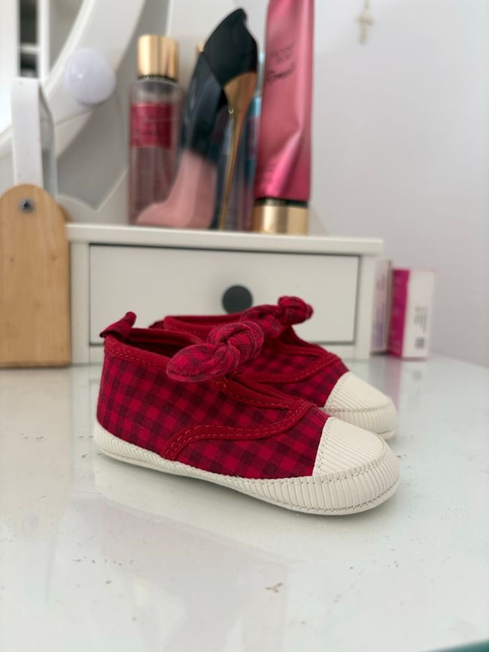 chaussure bébé - photo numéro 2