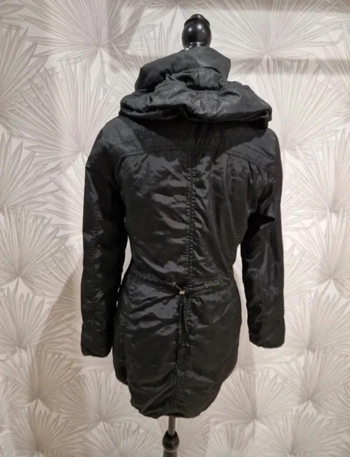 Joli manteau chic et original Kiabi taille 34/36 - photo numéro 3