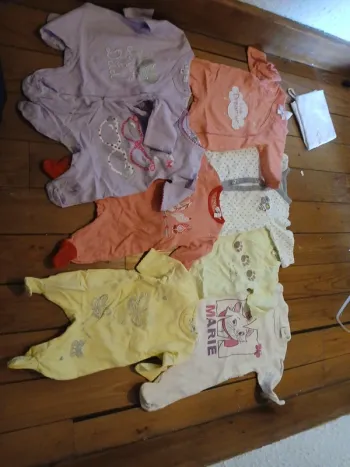 Lot 8 pyjamas coton