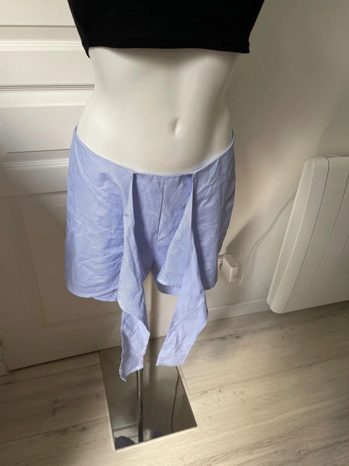 Short à rayures - photo numéro 10