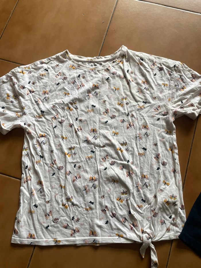 Lot t shirts fille 10 ans - photo numéro 2