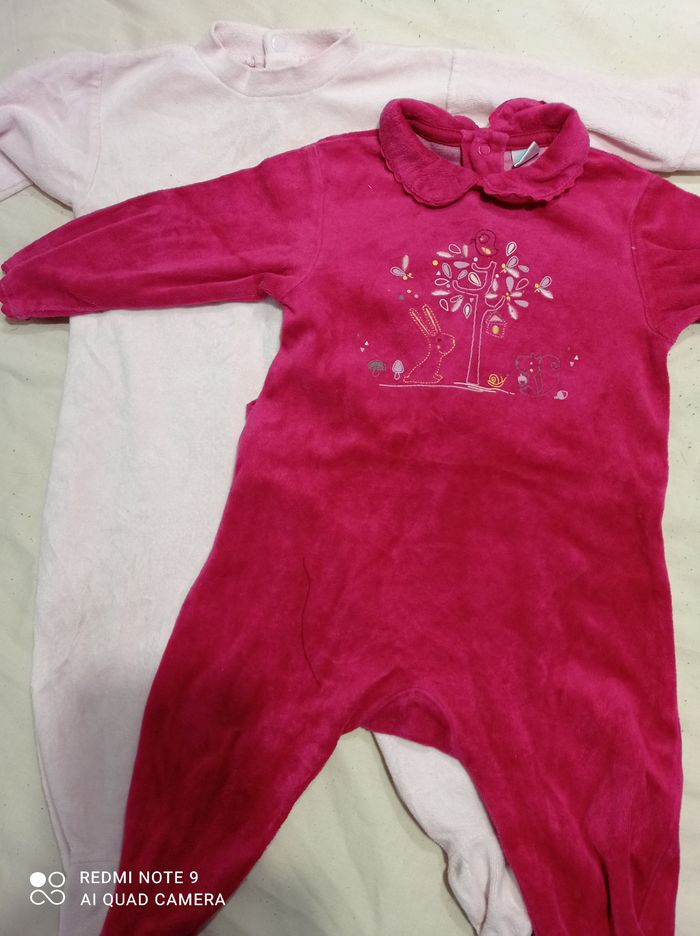 lot de 2 pyjamas une pièce 9 mois ref R41 C6 - photo numéro 2