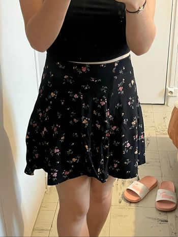 Jupe à fleurs