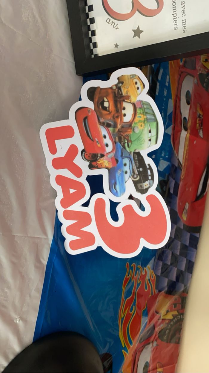 Décoration d’anniversaire cars