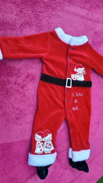 Combinaison de Noël Taille : 12 mois