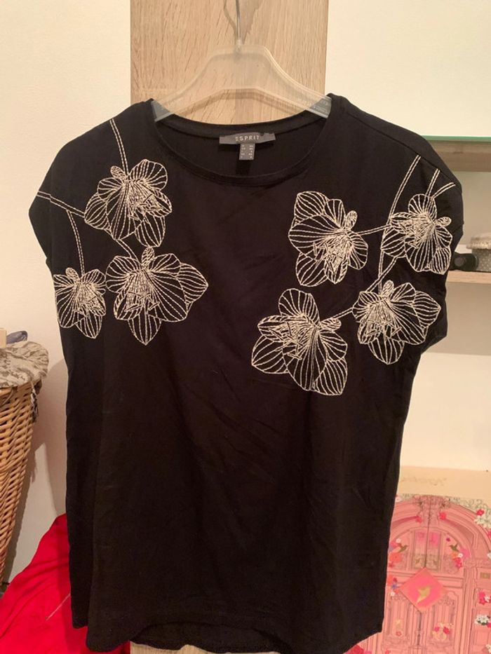tu shirt sans manches - photo numéro 2