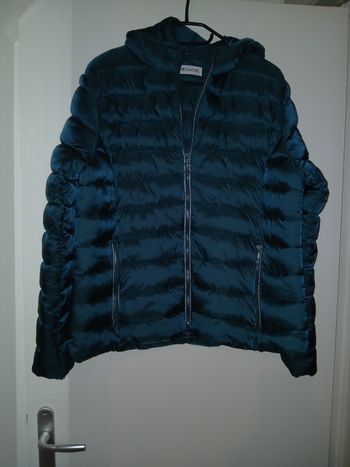 Doudoune femme t 42 cache cache bleu vert