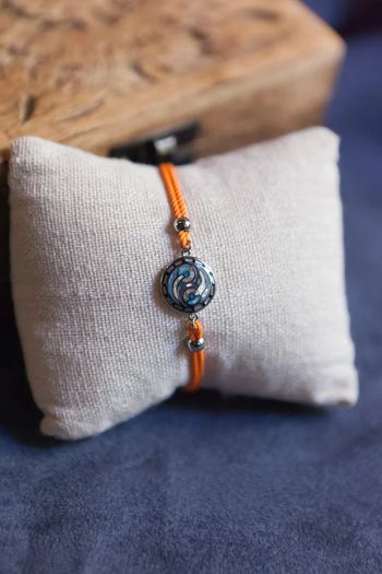Bracelet en coton orange
