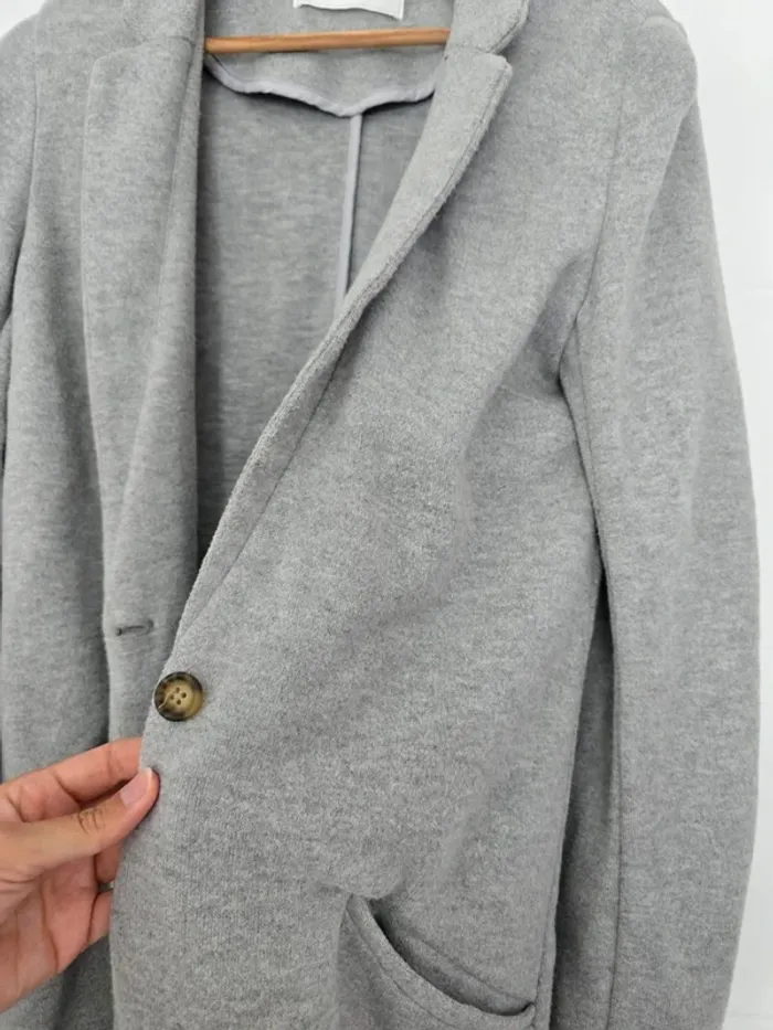 Veste longue grise - photo numéro 2