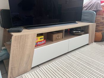 Remise en main propre seulement (66) : meuble tv