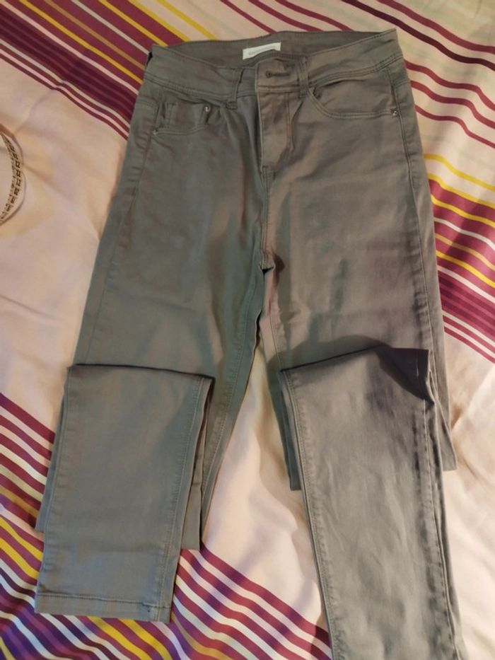 Pantalon slim gris