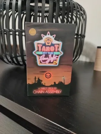 Tarot by the Neon Light