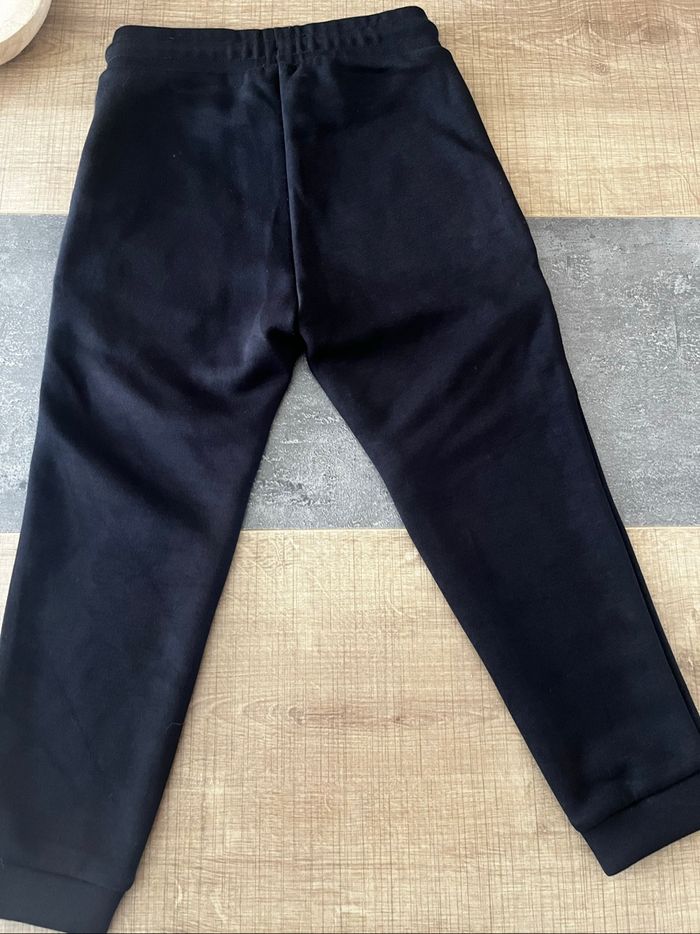 Pantalon jogging neuf - photo numéro 4