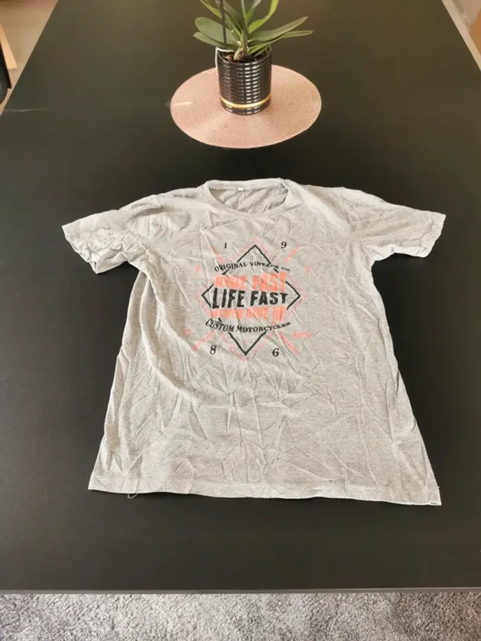 Tee shirt taille M