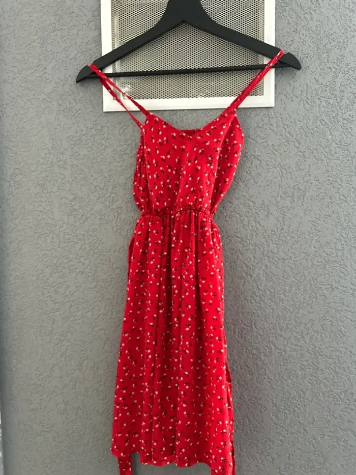 Robe à bretelles