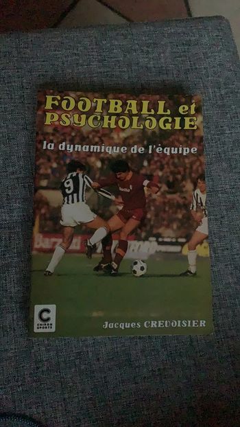 Football et psychologie la dynamique de l’équipe Foot