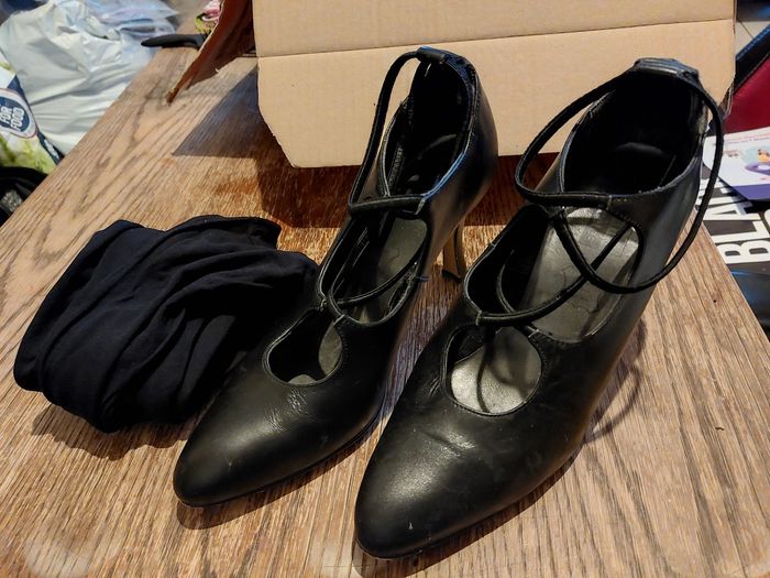 Lot talons et collant